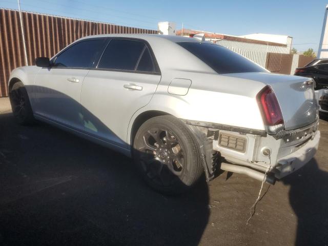 2019 Chrysler 300 tourin