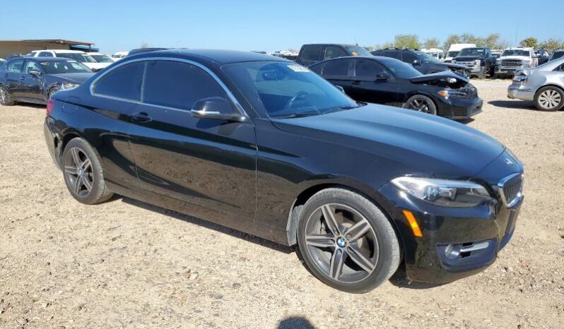 
								2017 BMW 2 series full									