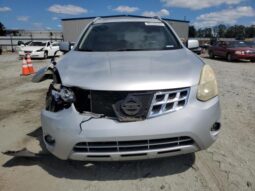 
										2013 Nissan Rogue s full									