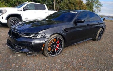 2023 BMW M5