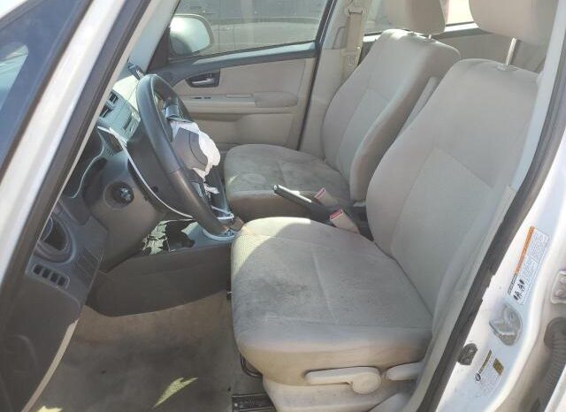 
								2013 Suzuki Sx4 full									