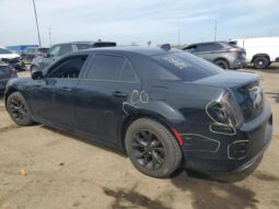 
										2015 Chrysler 300 full									