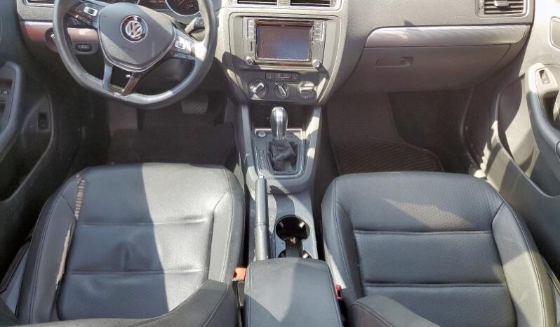 
								2017 Volkswagen Jetta se full									