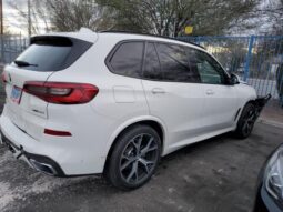 
										2019 BMW X5 full									
