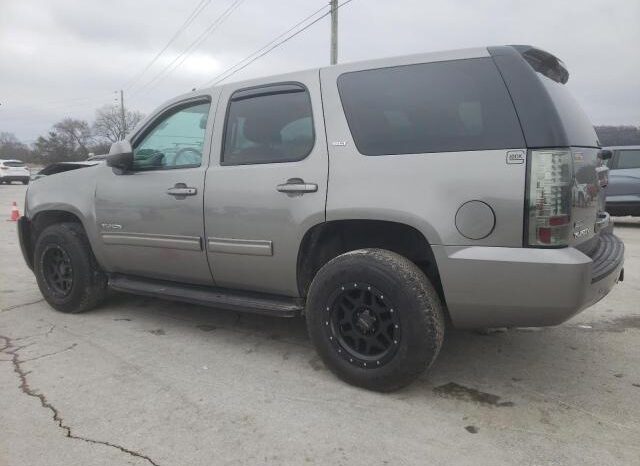 
								2012 Gmc Yukon full									