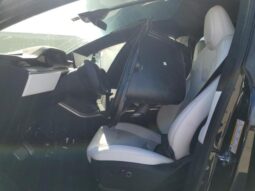 
										2022 Tesla Model x full									