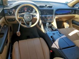 
										2022 Bentley Bentayga full									