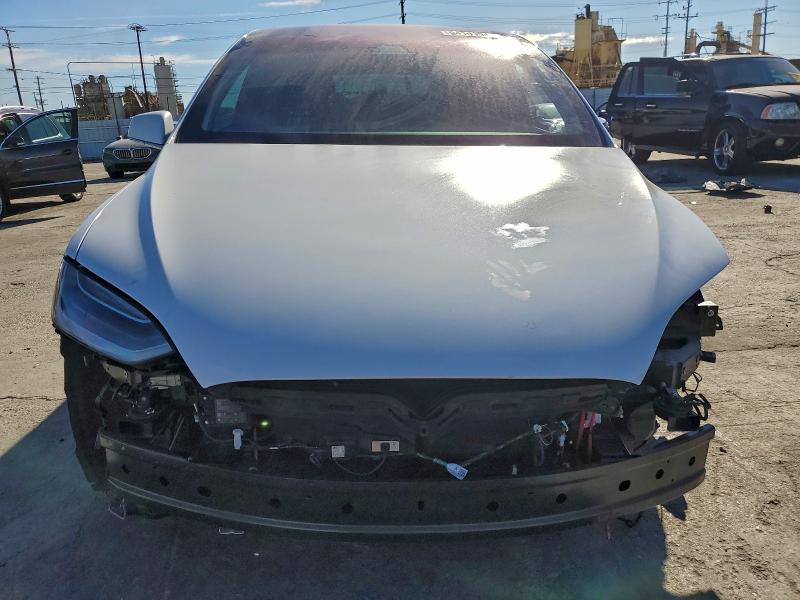 2021 Tesla Model x