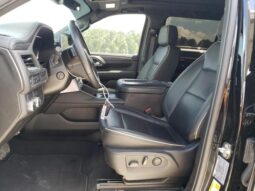 
										2023 Gmc Yukon full									