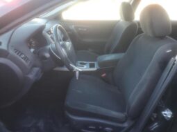 
										2015 Nissan Altima 2.5 full									