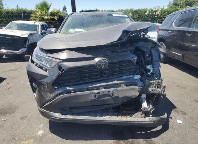 
								2020 Toyota Rav4 full									