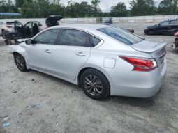 
										2015 Nissan Altima 2.5 full									