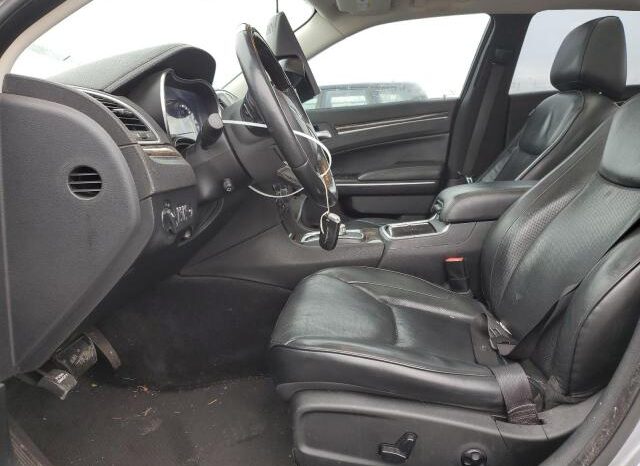 
								2016 Chrysler 300 full									
