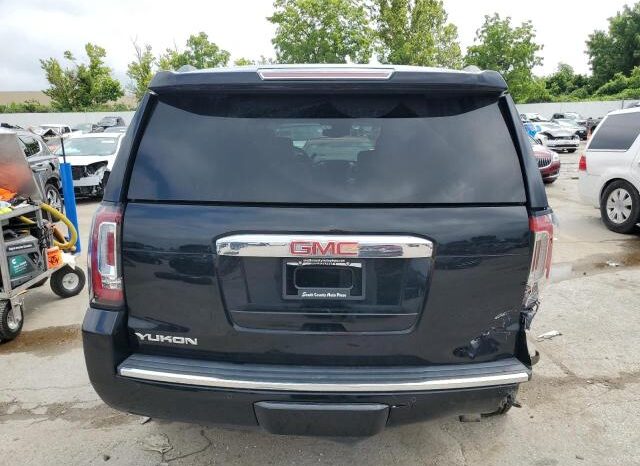 
								2016 Gmc Yukon full									