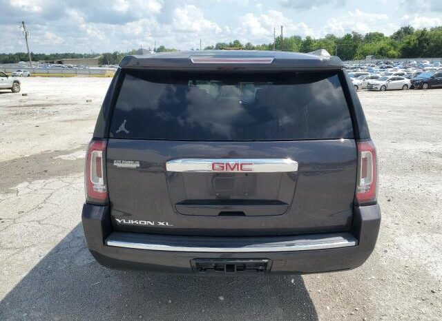 
								2017 Gmc Yukon full									