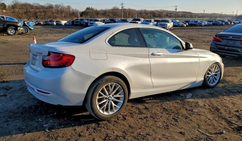
								2016 BMW 2 series full									