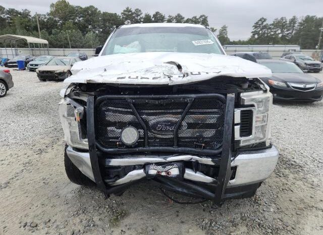 
								2019 Ford F250 super full									