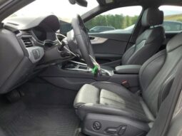 
										2024 Audi A4 premium full									