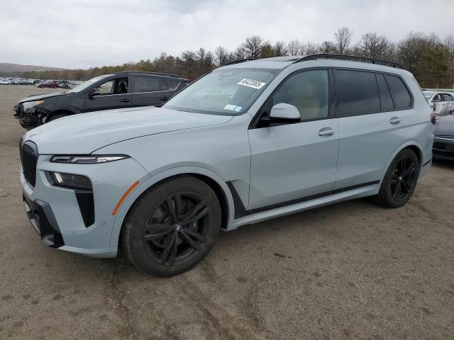 2023 BMW X7