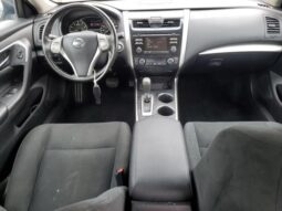 
										2015 Nissan Altima 2.5 full									