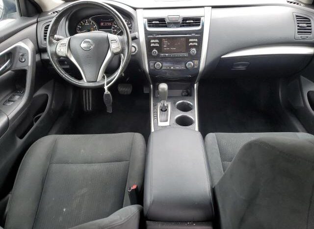 
								2015 Nissan Altima 2.5 full									