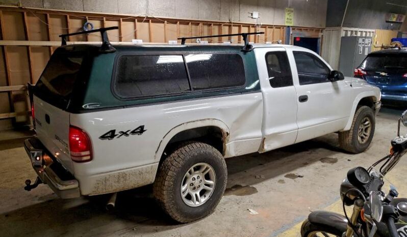 
								2004 Dodge Dakota full									
