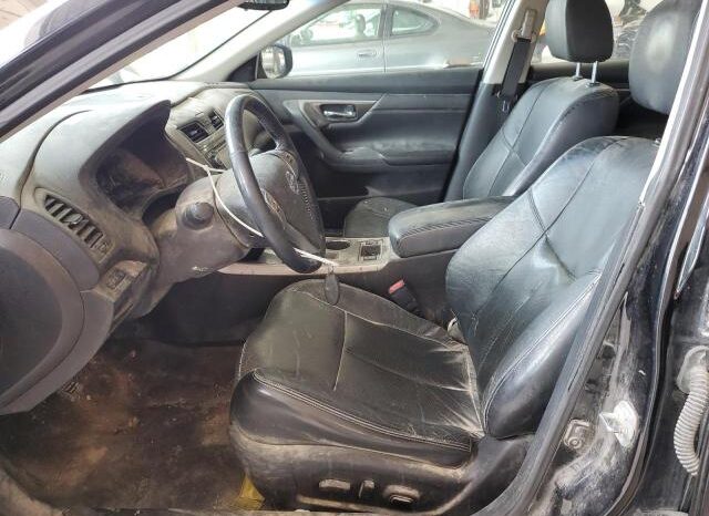 
								2015 Nissan Altima 2.5 full									