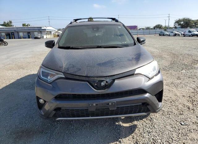 
								2018 Toyota Rav4 full									