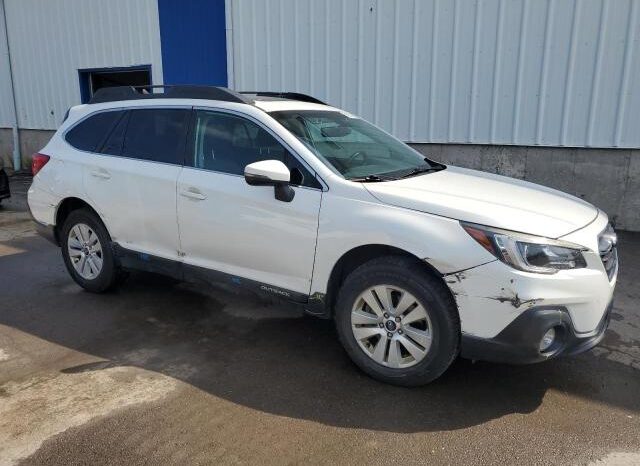 
								2018 Subaru Outback 2. full									