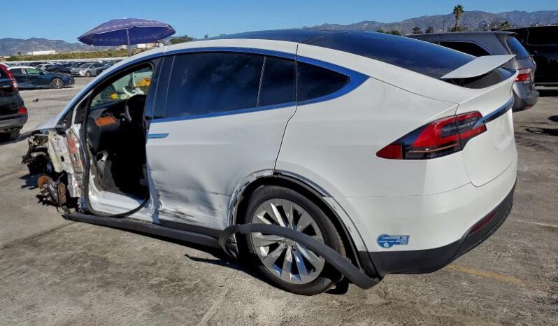 
								2021 Tesla Model x full									