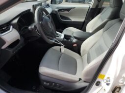 
										2020 Toyota Rav4 full									