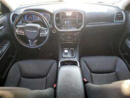 
										2018 Chrysler 300 full									