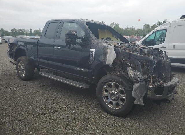 
								2022 Ford F250 super full									