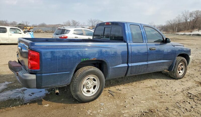 
								2006 Dodge Dakota full									