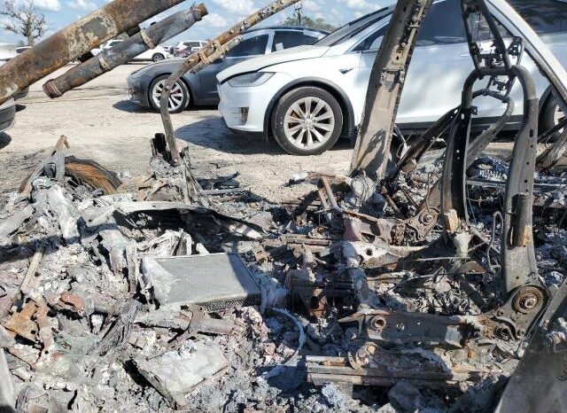 
								2016 Tesla Model x full									