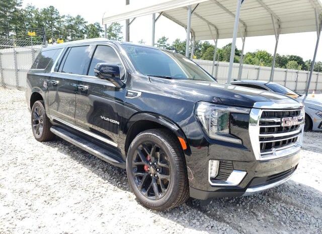 
								2023 Gmc Yukon full									