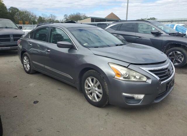 
								2015 Nissan Altima 2.5 full									