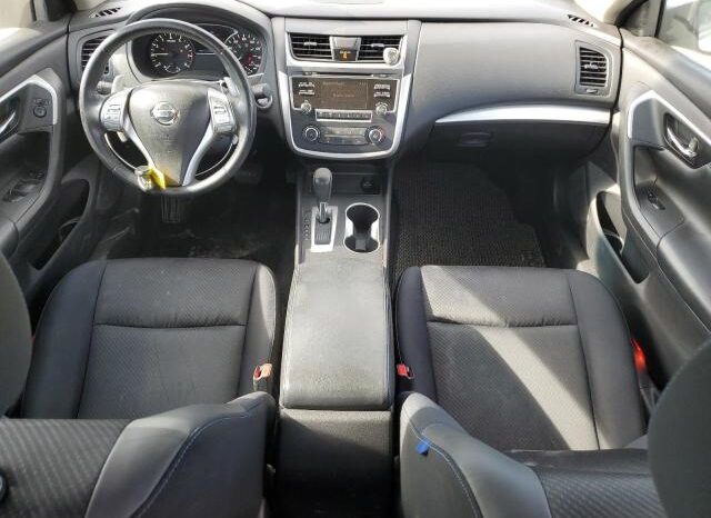 
								2016 Nissan Altima 2.5 full									