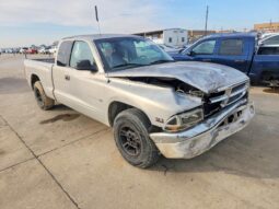 
										2000 Dodge Dakota full									