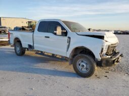
										2023 Ford F350 full									