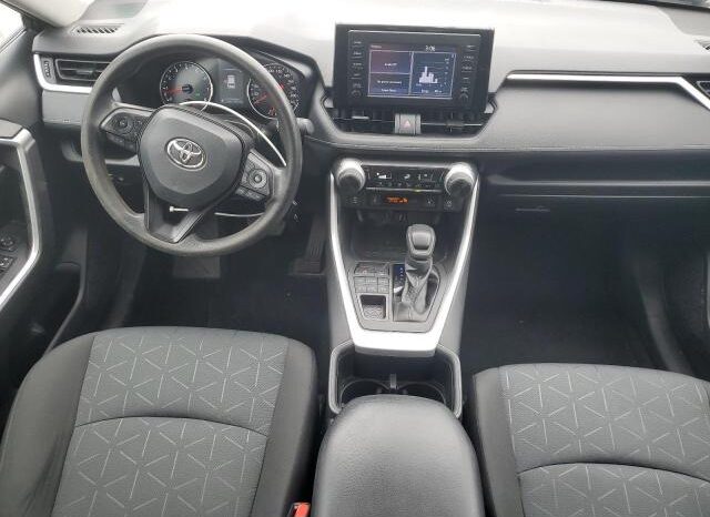 
								2022 Toyota Rav4 full									