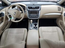 
										2016 Nissan Altima 2.5 full									