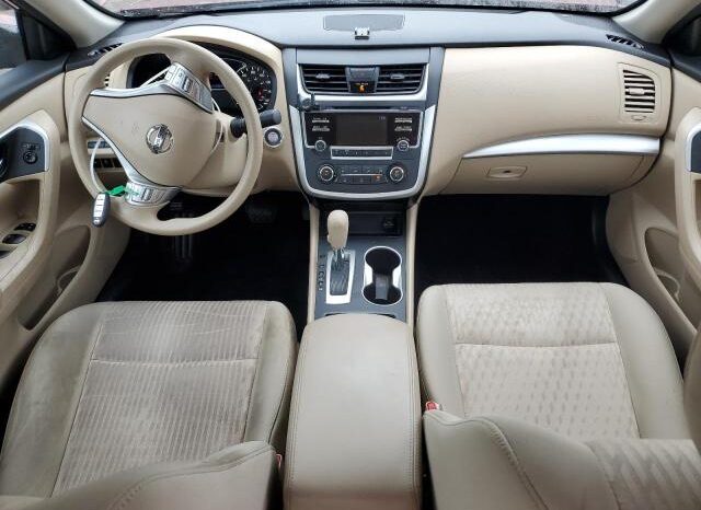 
								2016 Nissan Altima 2.5 full									