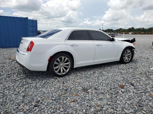 2019 Chrysler 300
