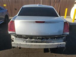 
										2019 Chrysler 300 tourin full									