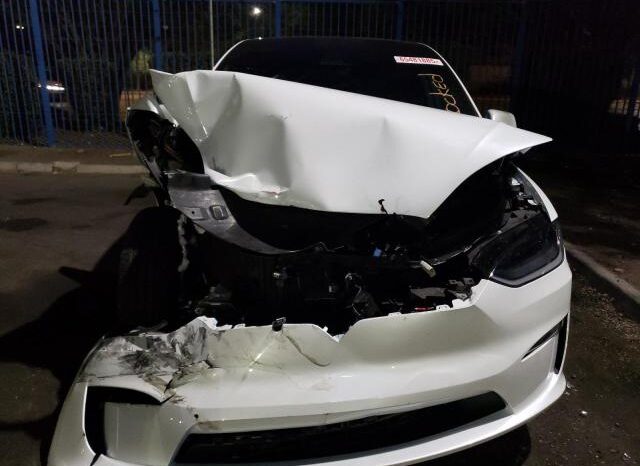 
								2024 Tesla Model x full									