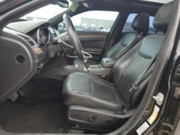 
										2015 Chrysler 300 full									