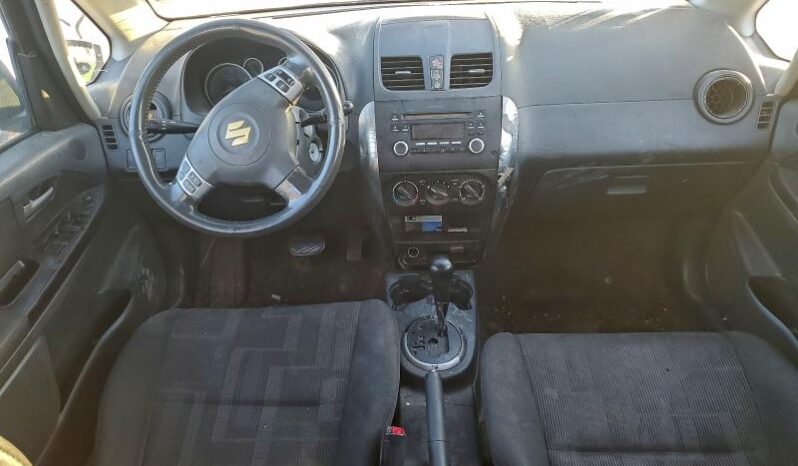 
								2012 Suzuki Sx4 full									