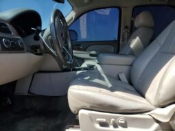 
										2013 Gmc Yukon full									
