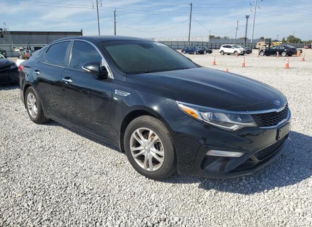 
								2020 Kia Optima lx full									